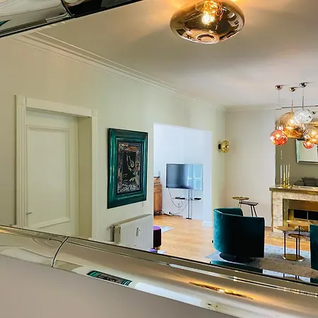 Apartment Executive Free Private Parking & Remote Office *